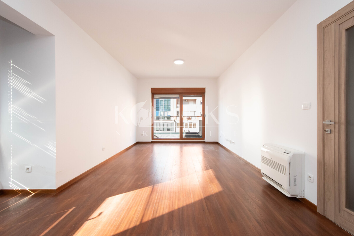 trosoban stan izdavanje three bedroom apartment for rent podgorica master kvart city big fashion-1