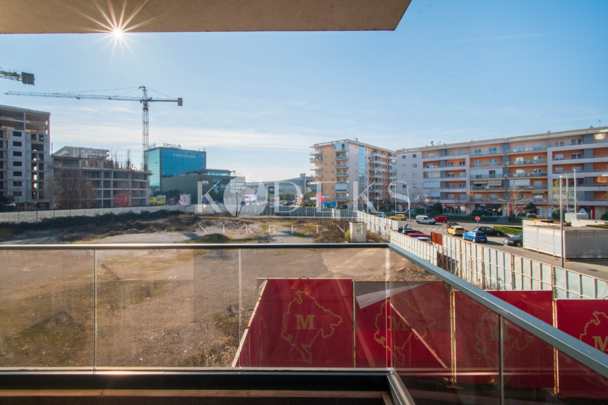 trosoban stan izdavanje three bedroom apartment for rent podgorica master kvart city big fashion 22-1