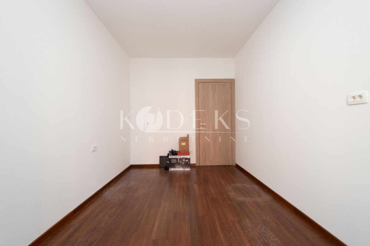 trosoban stan izdavanje three bedroom apartment for rent podgorica master kvart city big fashion-7