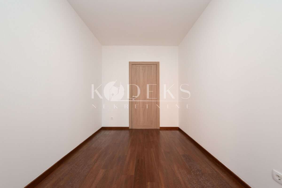 trosoban stan izdavanje three bedroom apartment for rent podgorica master kvart city big fashion-9