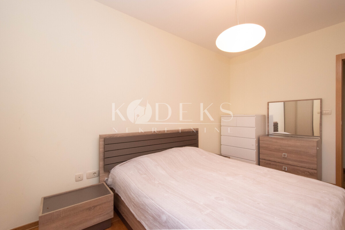 trosoban stan izdavanje mljekara zetagradnja momisici preko morace three bedroom apartment for rent podgorica-17