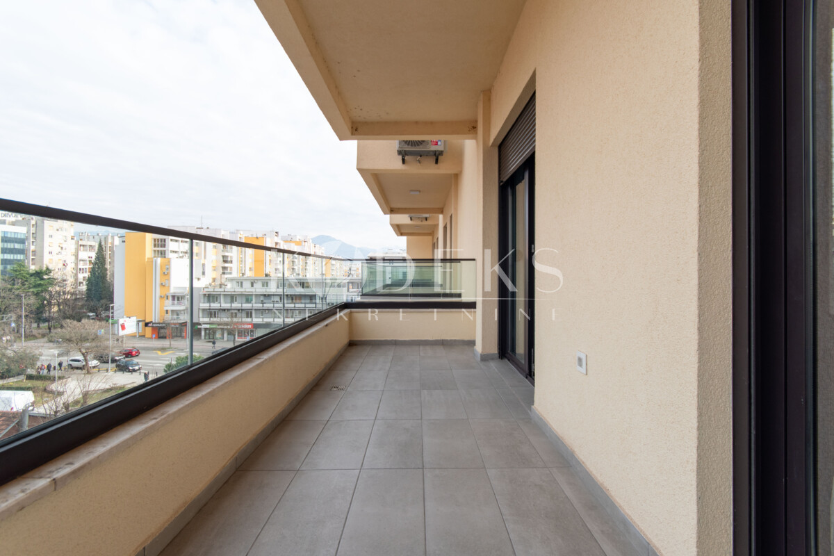 jednosoban stan izdavanje one bedroom apartment for rent podgorica centar stara varos pejton (12)