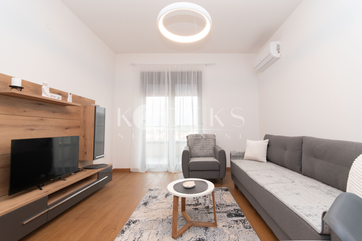 jednosoban stan izdavanje one bedroom apartment for rent podgorica centar stara varos pejton (2)
