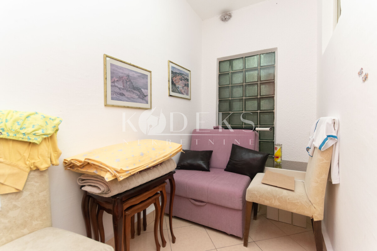 izdaje se jednosoban stan one bedroom apartment for rent podgorica zabjelo-8