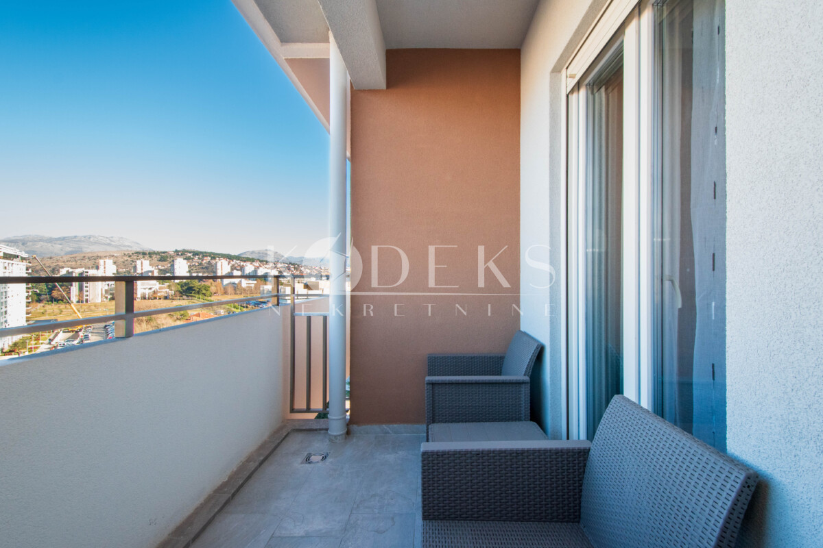 jednosoban stan izdavanje one bedroom apartment for rent podgorica central point bigfashion-8