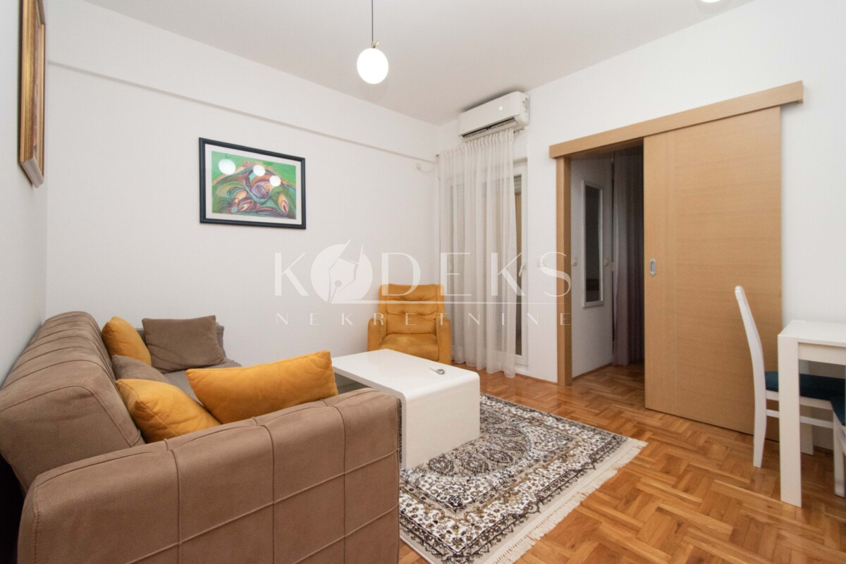 jednosoban stan izdvanje ljubovic zabjelo one bedroom apartment for rent-1