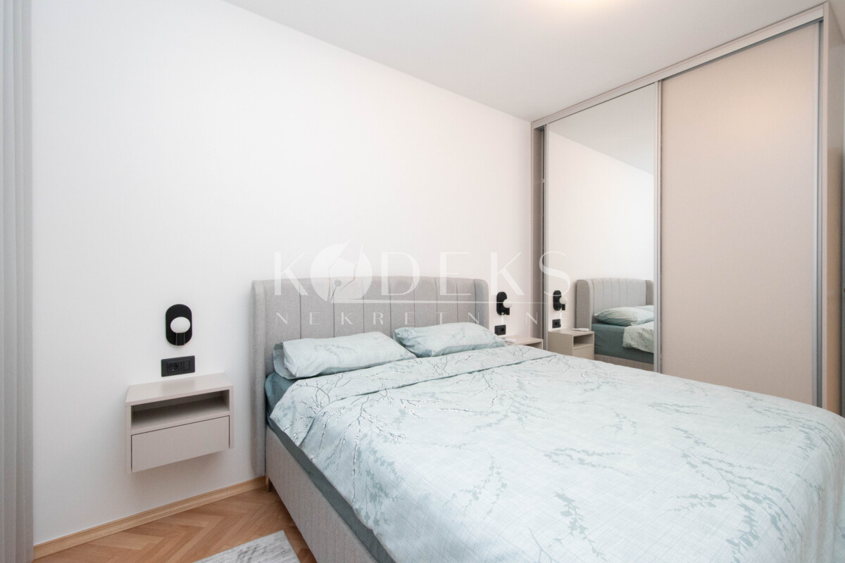 trosoban stan izdavanje preko morace three bedroom apartment for rent novi grad-11