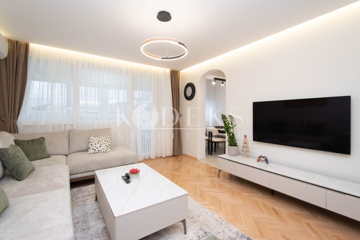 trosoban stan izdavanje preko morace three bedroom apartment for rent novi grad-3