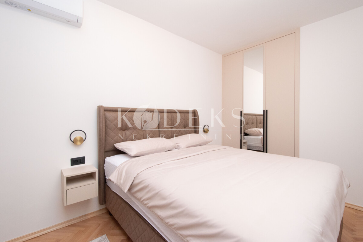 trosoban stan izdavanje preko morace three bedroom apartment for rent novi grad-8