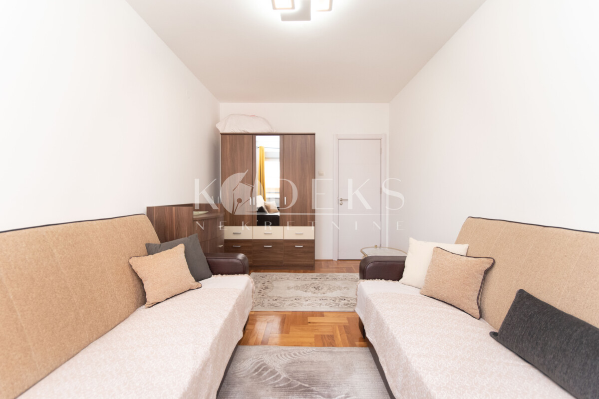 dvosoban stan izdavanje big fashion two bedroom apartment for rent podgorica krivi most-2