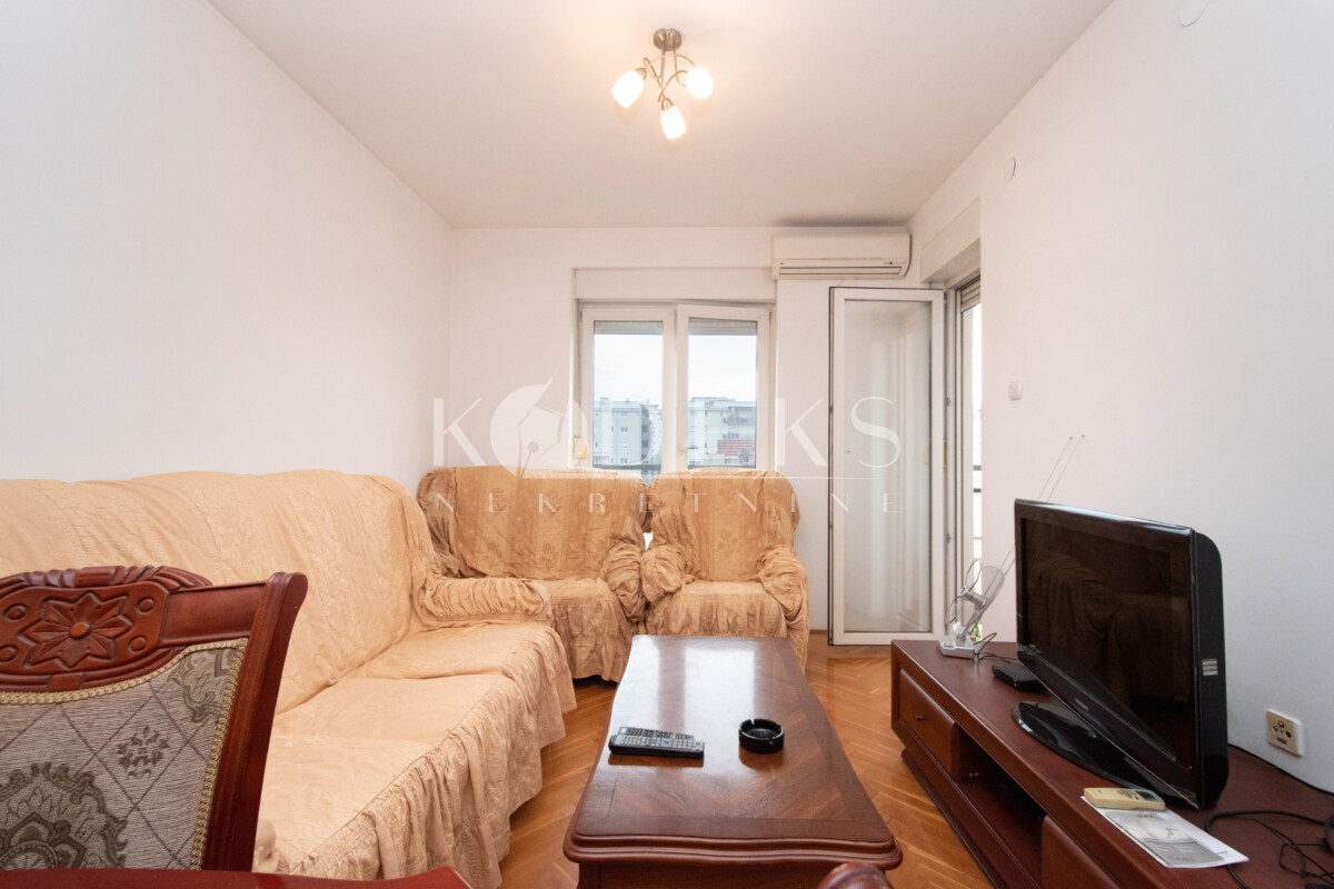 dvosoban stan izdavanje two bedroom apartment for rent podgorica blok 9 6 5-1