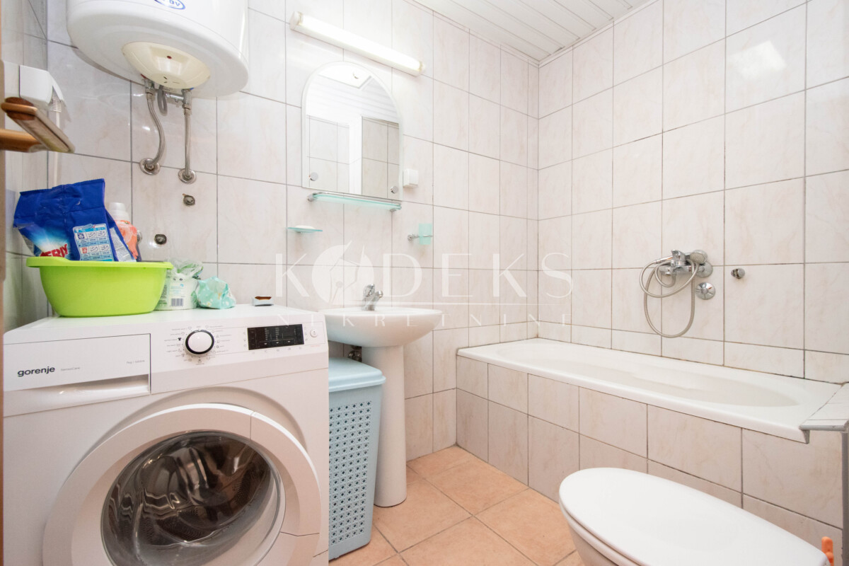 dvosoban stan izdavanje two bedroom apartment for rent podgorica blok 9 6 5-7