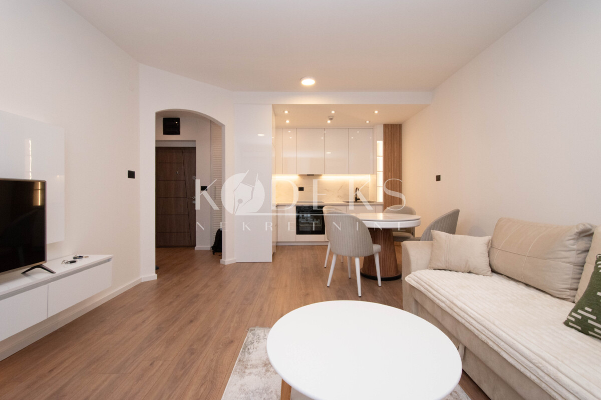 jednosoban stan izdavanje one bedroom apartment for rent podgorica city kvart big fashion-2