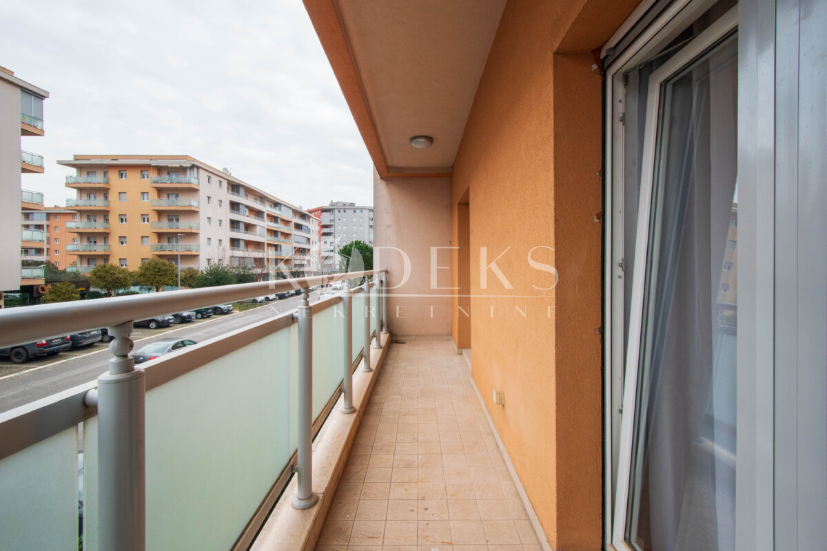 jednosoban stan izdavanje one bedroom apartment for rent podgorica city kvart big fashion-9
