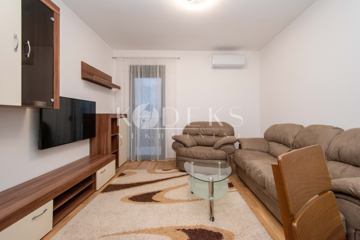 jednosoban stan izdavanje one bedroom apartment for rent podgorica zabjelo-1