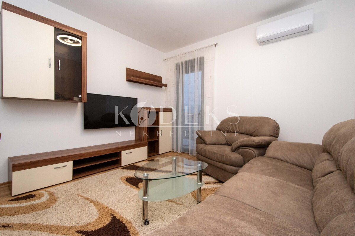 jednosoban stan izdavanje one bedroom apartment for rent podgorica zabjelo-2