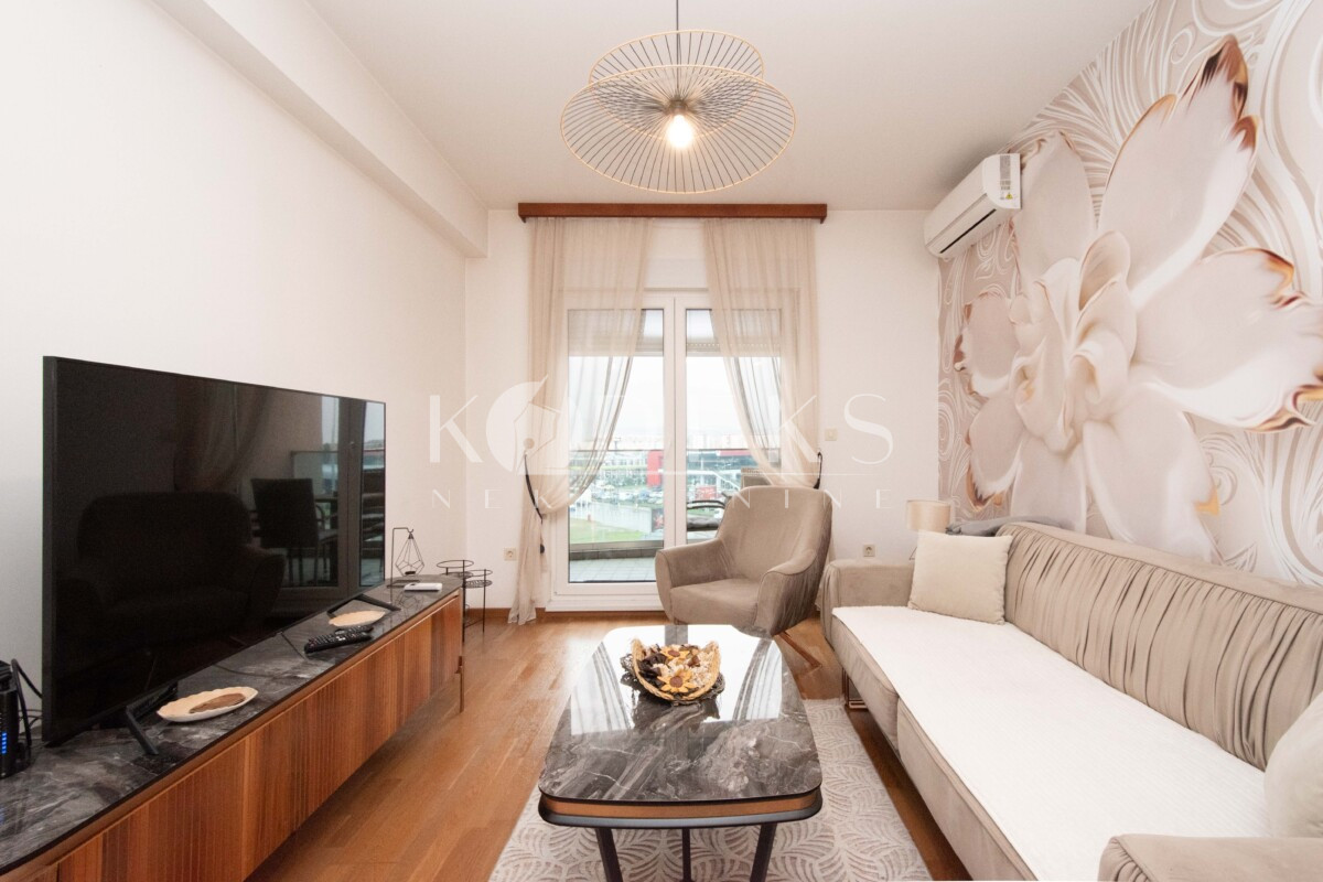 trosoban stan izdavanje three bedroom apartment for rent zabjelo juzna kapija grada-1