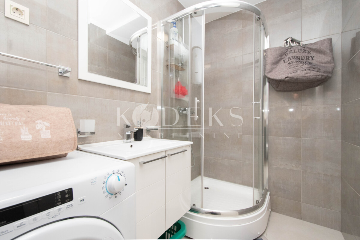 trosoban stan izdavanje three bedroom apartment for rent zabjelo juzna kapija grada-11