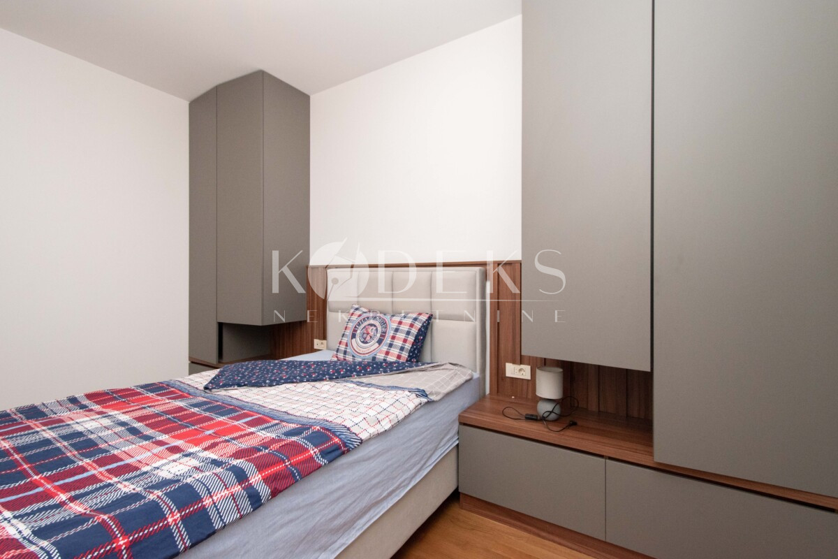 trosoban stan izdavanje three bedroom apartment for rent zabjelo juzna kapija grada-9