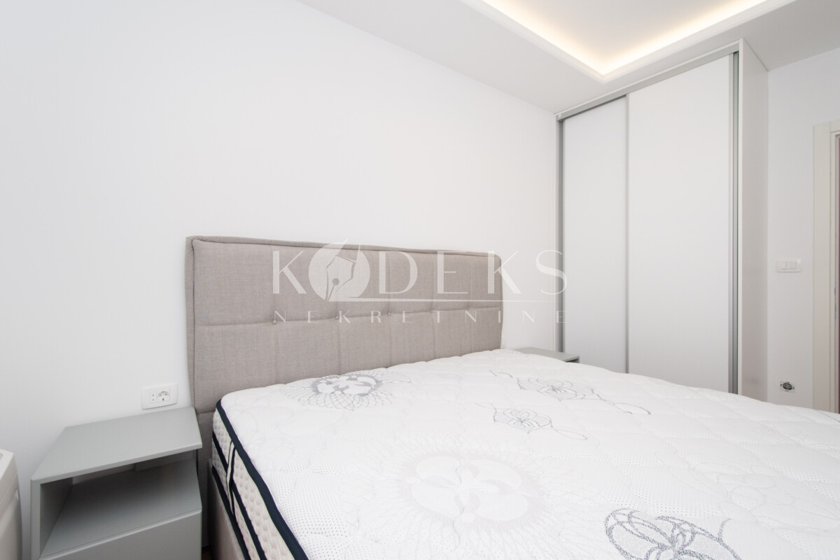 dvosoban stan izdavanje two bedroom apartment for rent podgorica central point big fashion-6