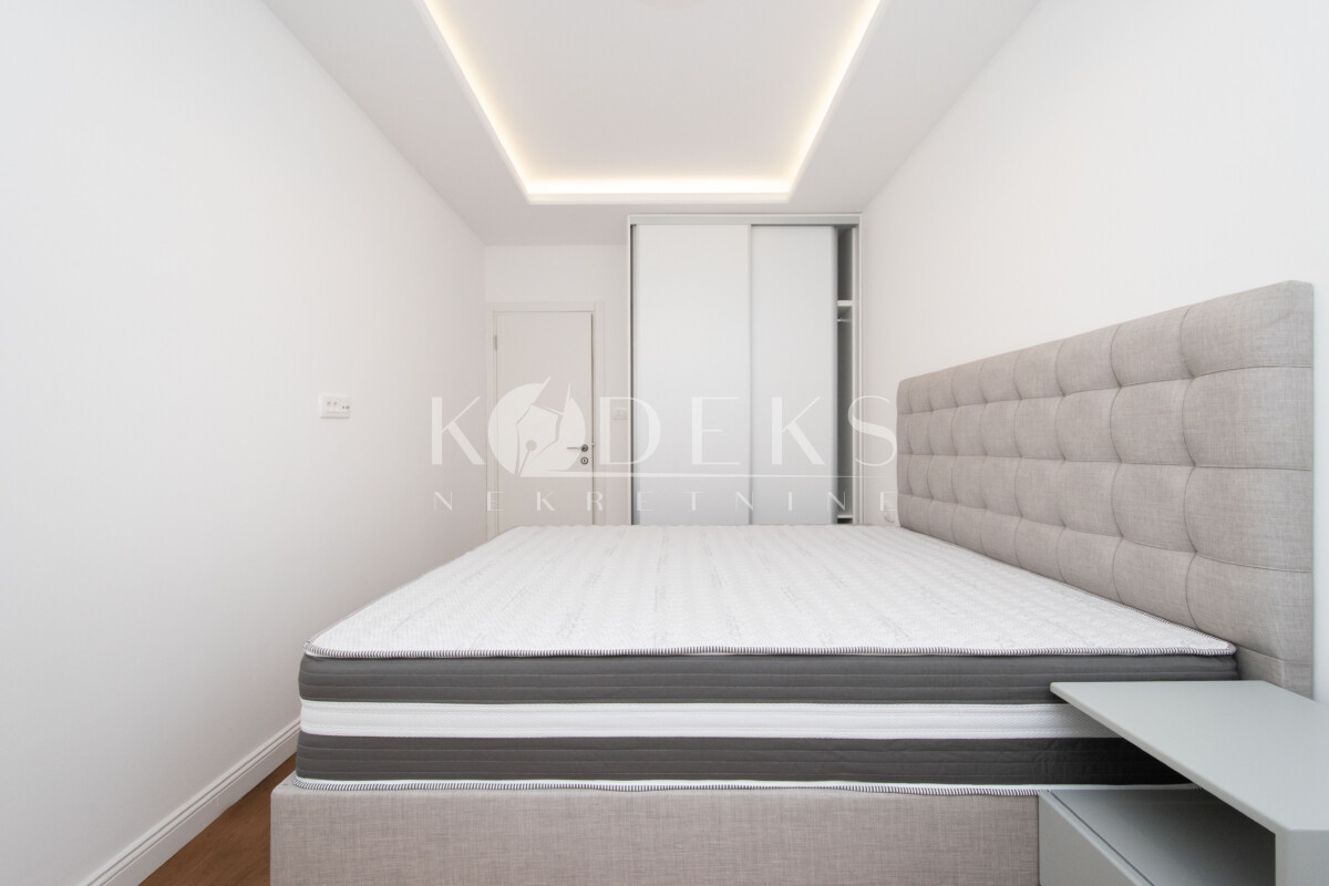 dvosoban stan izdavanje two bedroom apartment for rent podgorica central point big fashion-8
