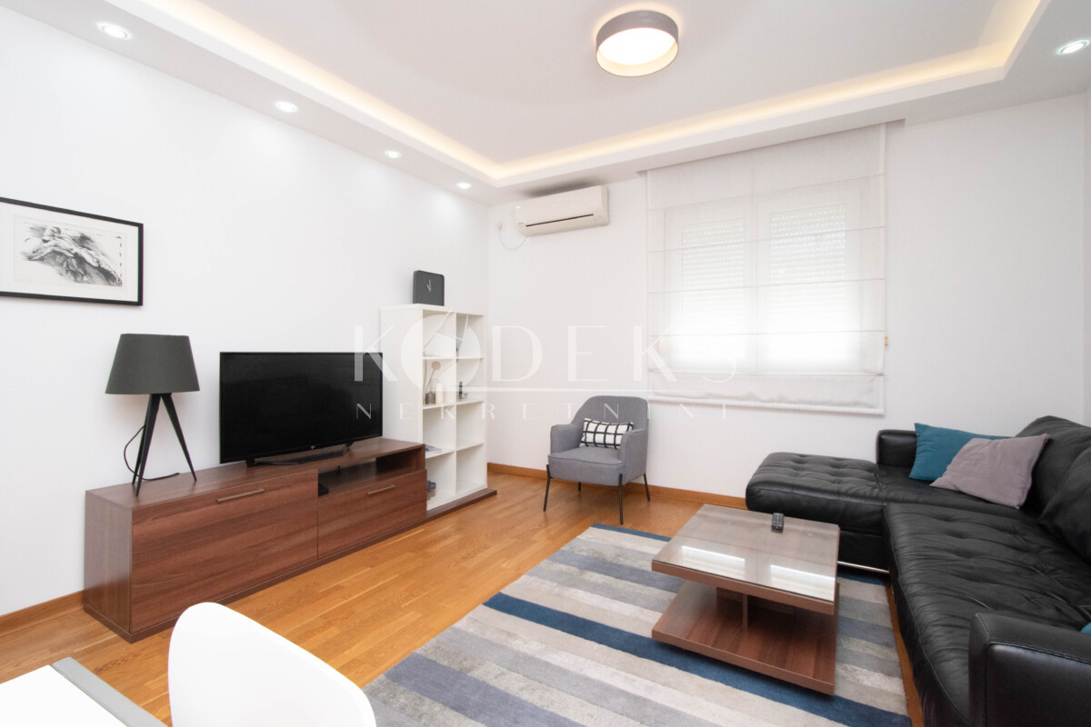 jednosoban stan izdavanje one bedroom apartment for rent big fashion city kvart central point master -6