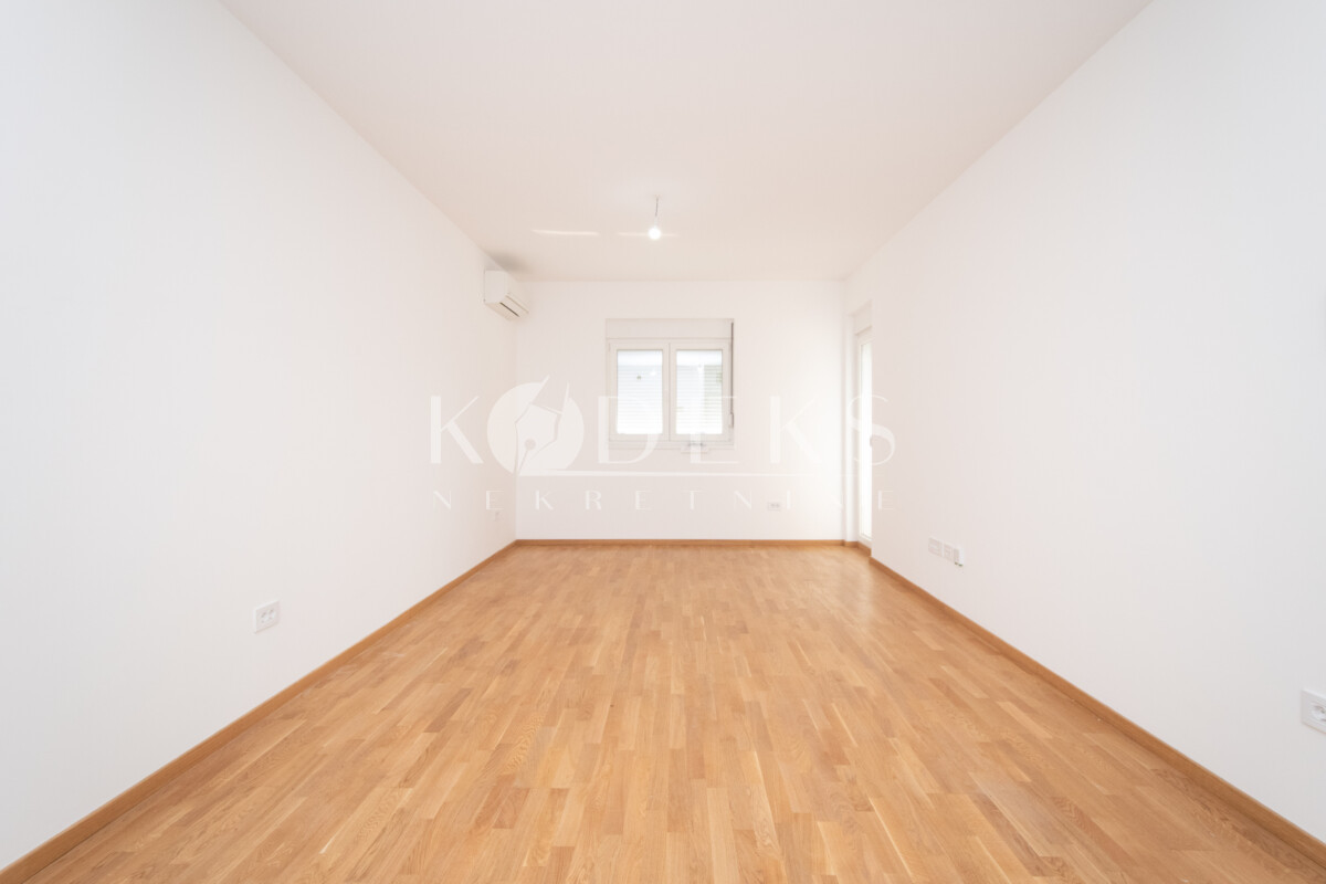 jednosoban stan izdavanje one bedroom apartment for rent podgorica stari aerodrom-3