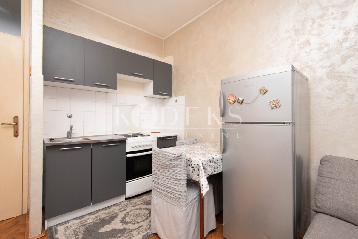 jednosoban stan izdavanje one bedroom apartment for rent podgorica stari aerodrom-3