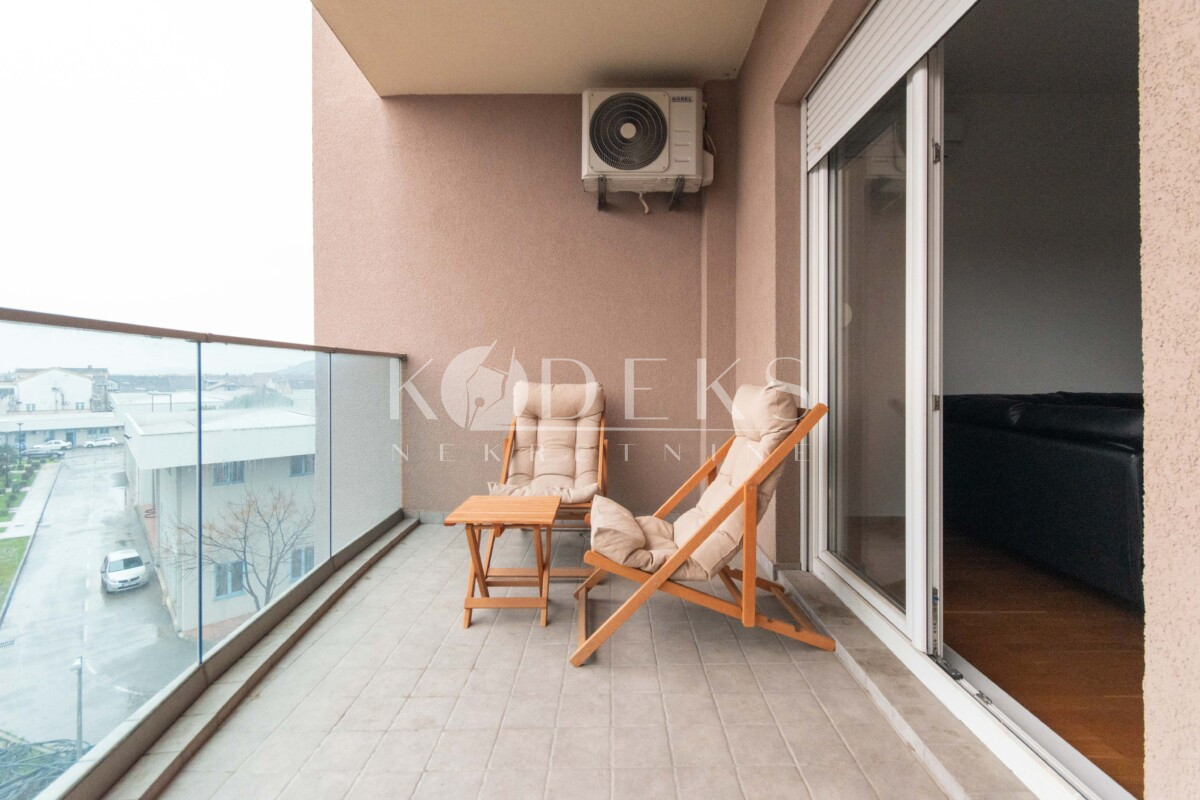 trosoban stan izdavanje three bedroom apartment for rent podgorica two dvosoban juzna kapija grada osmanagic nas diskont lakovic-15