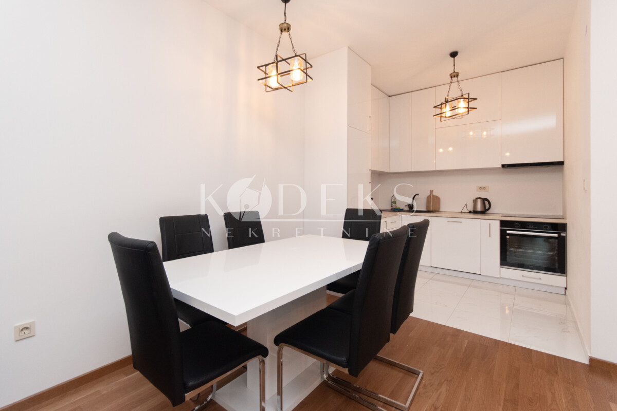 trosoban stan izdavanje three bedroom apartment for rent podgorica two dvosoban juzna kapija grada osmanagic nas diskont lakovic-3