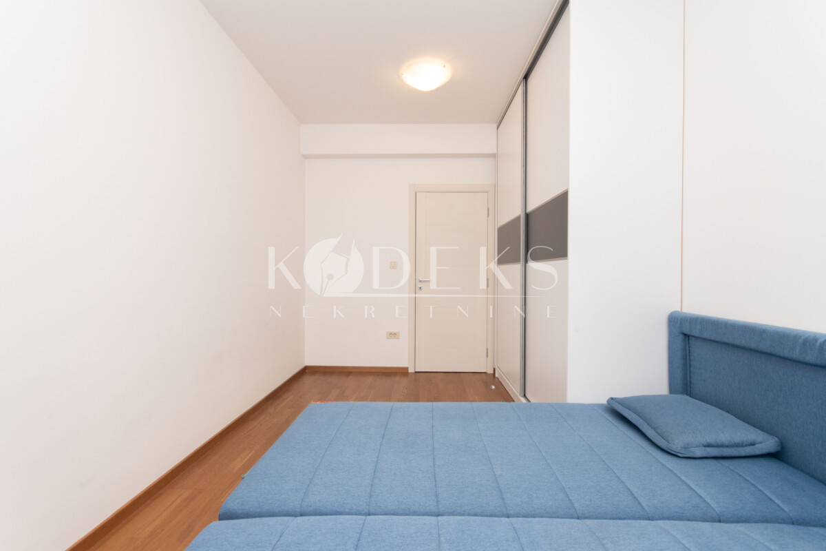 trosoban stan izdavanje three bedroom apartment for rent podgorica two dvosoban juzna kapija grada osmanagic nas diskont lakovic-8