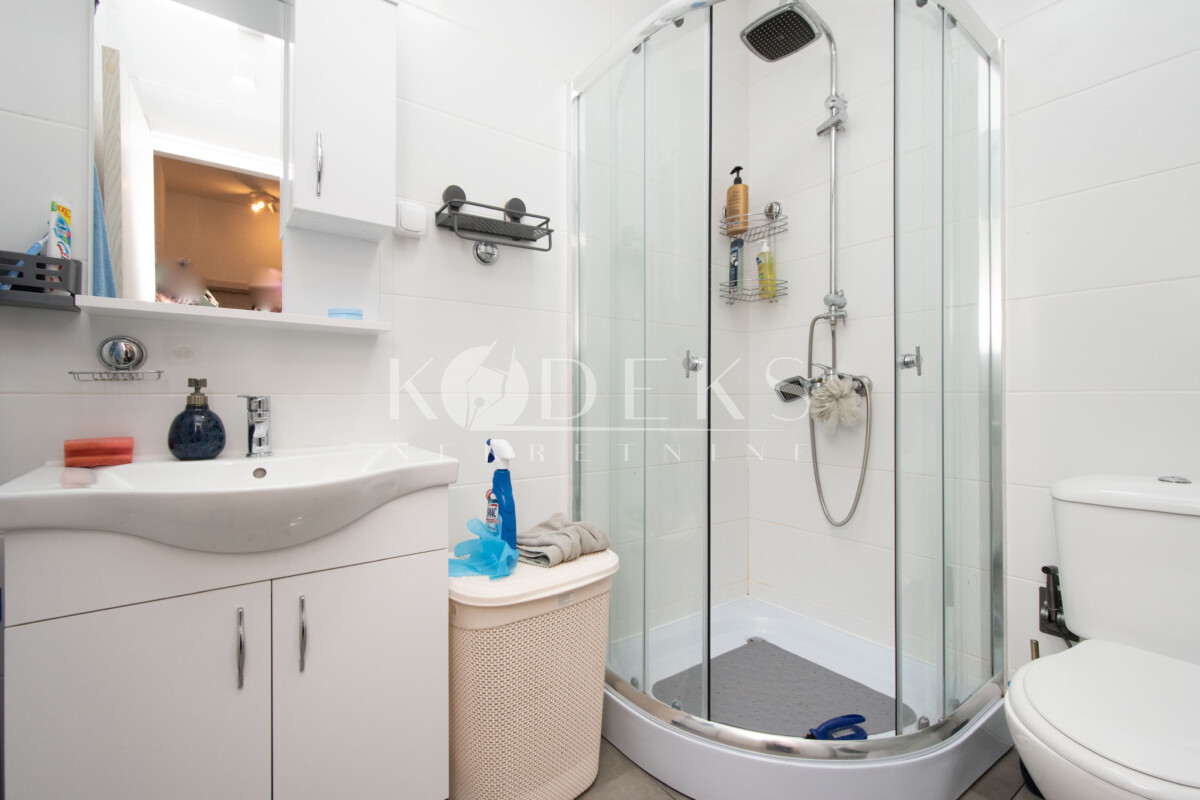 trosoban stan izdavanje zabjelo ljubovic three bedroom apartment for rent -10