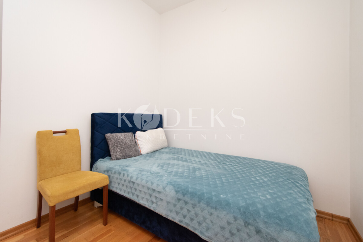 trosoban stan izdavanje zabjelo ljubovic three bedroom apartment for rent -5