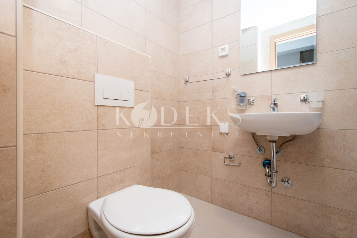 dvosoban stan izdavanje two bedroom apartment for rent podgorica stari aerodrom konik lakovic -10