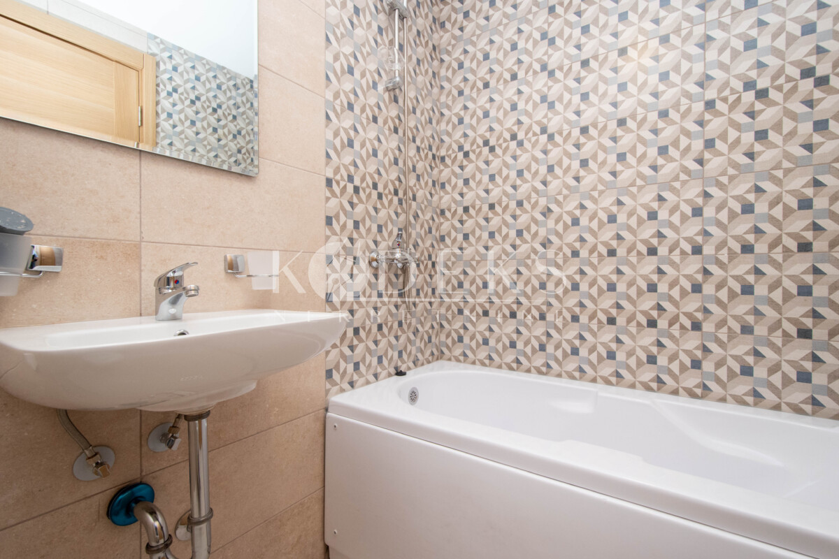 dvosoban stan izdavanje two bedroom apartment for rent podgorica stari aerodrom konik lakovic -9