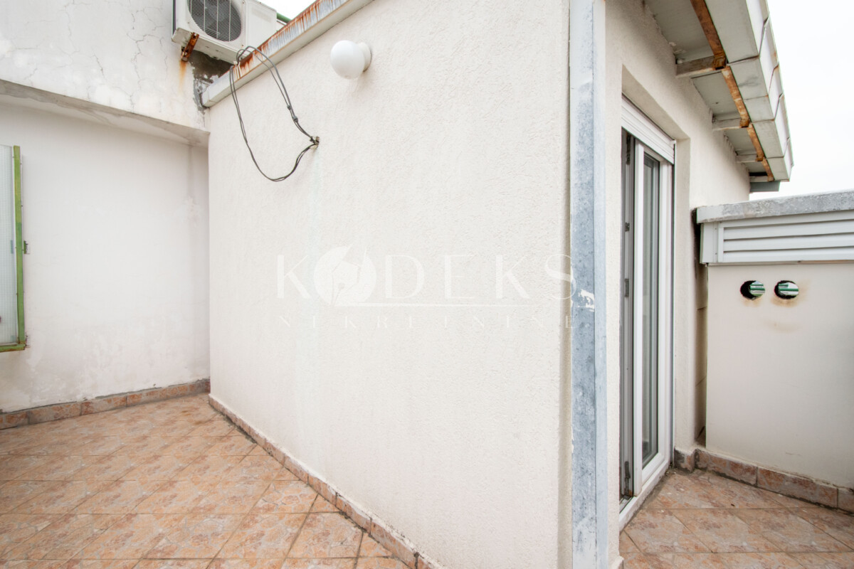 jednosoban stan izdavanje one bedroom apartment for rent podgorica blok 5 6 9 dalmatinska-10