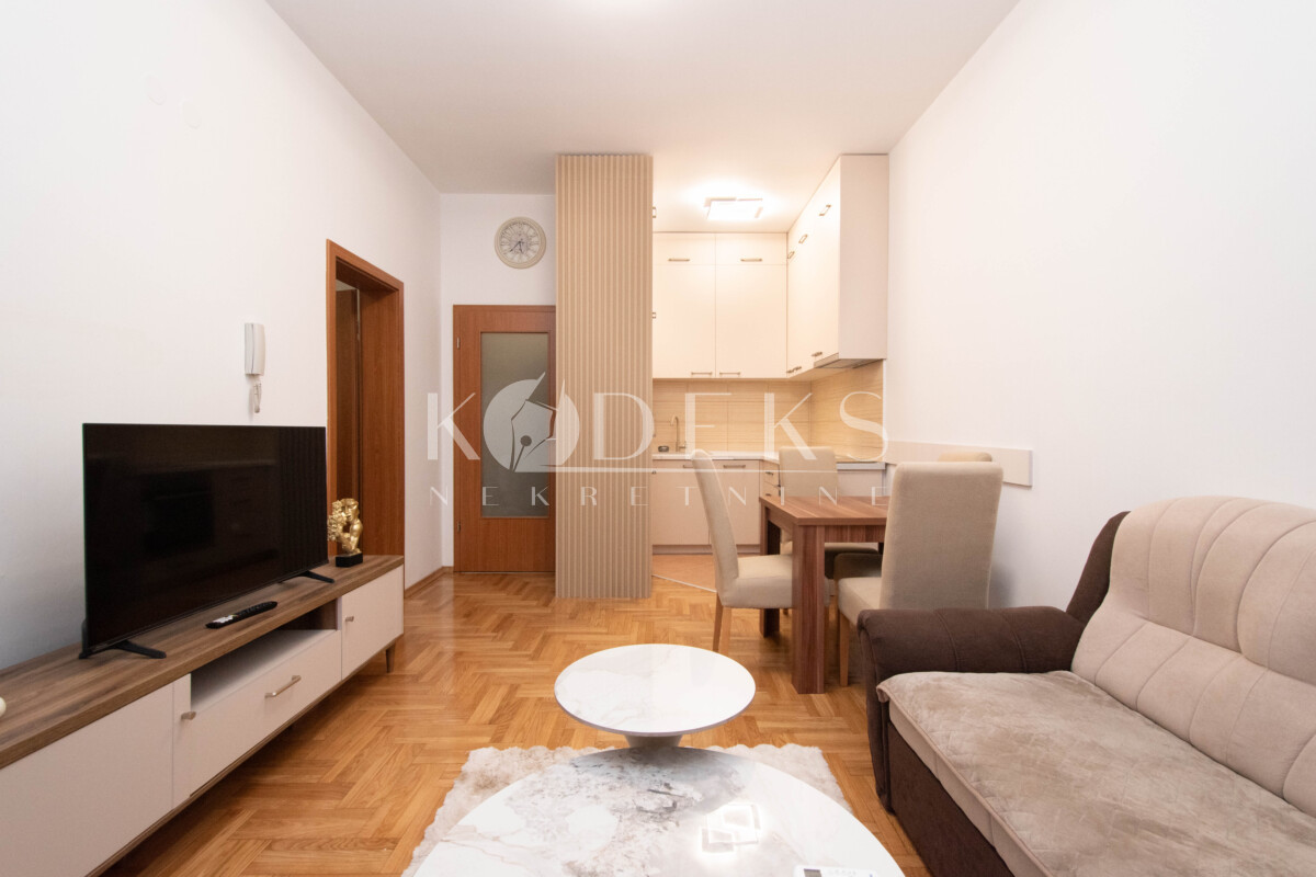 jednosoban stan izdavanje pobrežje one bedroom apartment for rent podgorica-2
