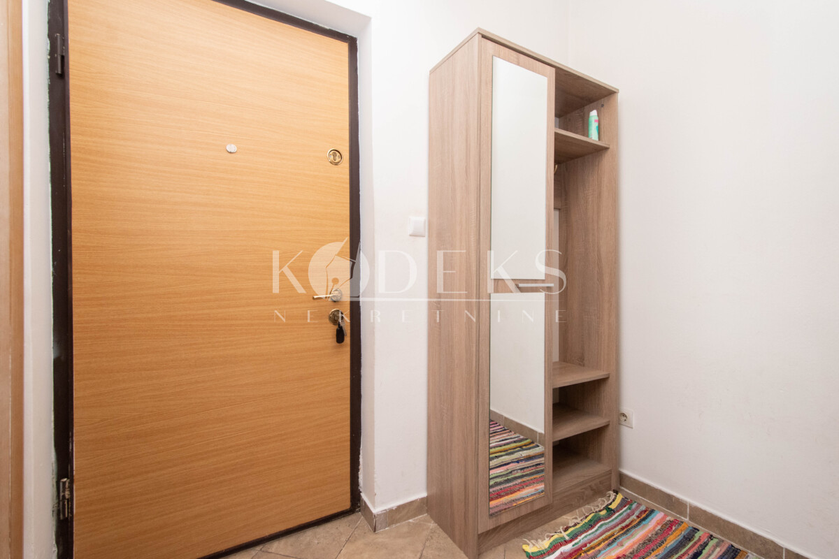 jednosoban stan izdavanje one bedroom apartment for rent podgorica stari aerodrom-7