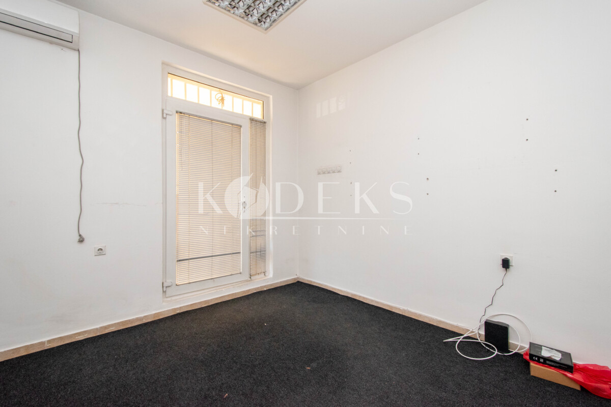 poslovni prostor izdavanje business space for rent stara varos podgorica-2