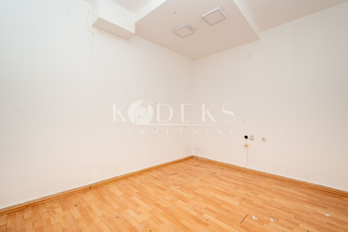 poslovni prostor izdavanje business space for rent stara varos podgorica-3