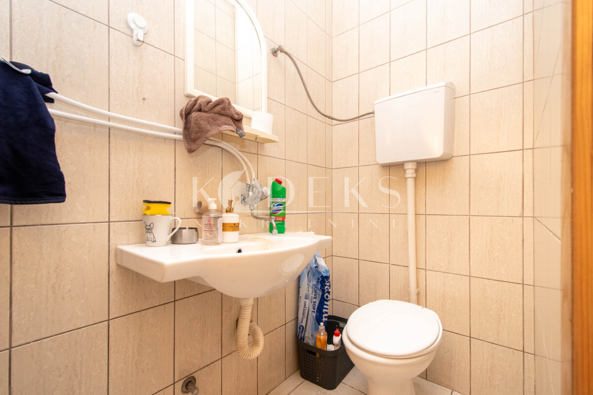 poslovni prostor izdavanje business space for rent stara varos podgorica-4