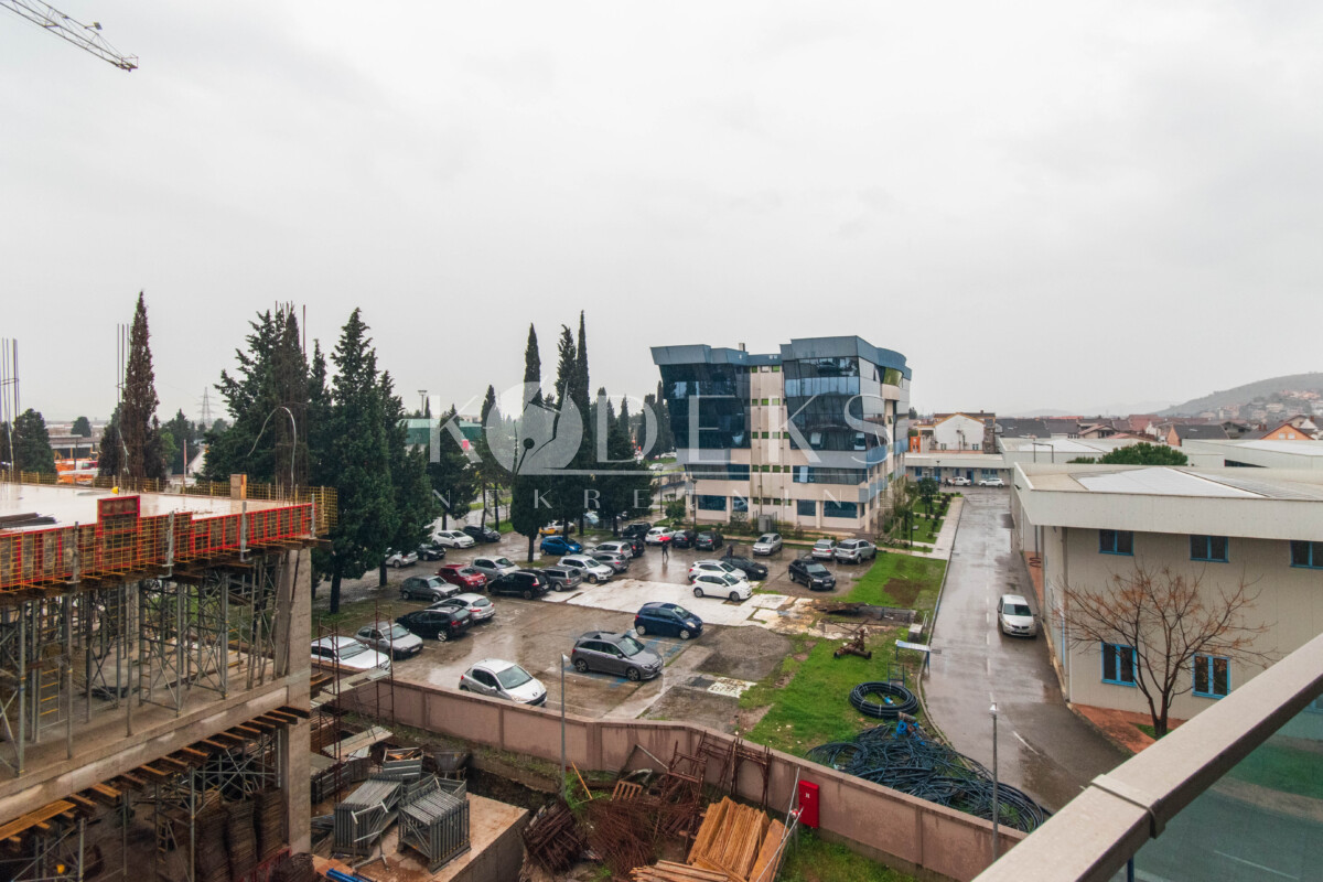 trosoban stan izdavanje three bedroom apartment for rent podgorica two dvosoban juzna kapija grada osmanagic nas diskont lakovic-16