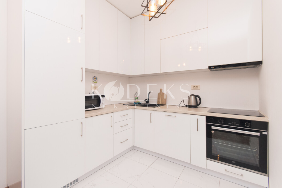 trosoban stan izdavanje three bedroom apartment for rent podgorica two dvosoban juzna kapija grada osmanagic nas diskont lakovic-4