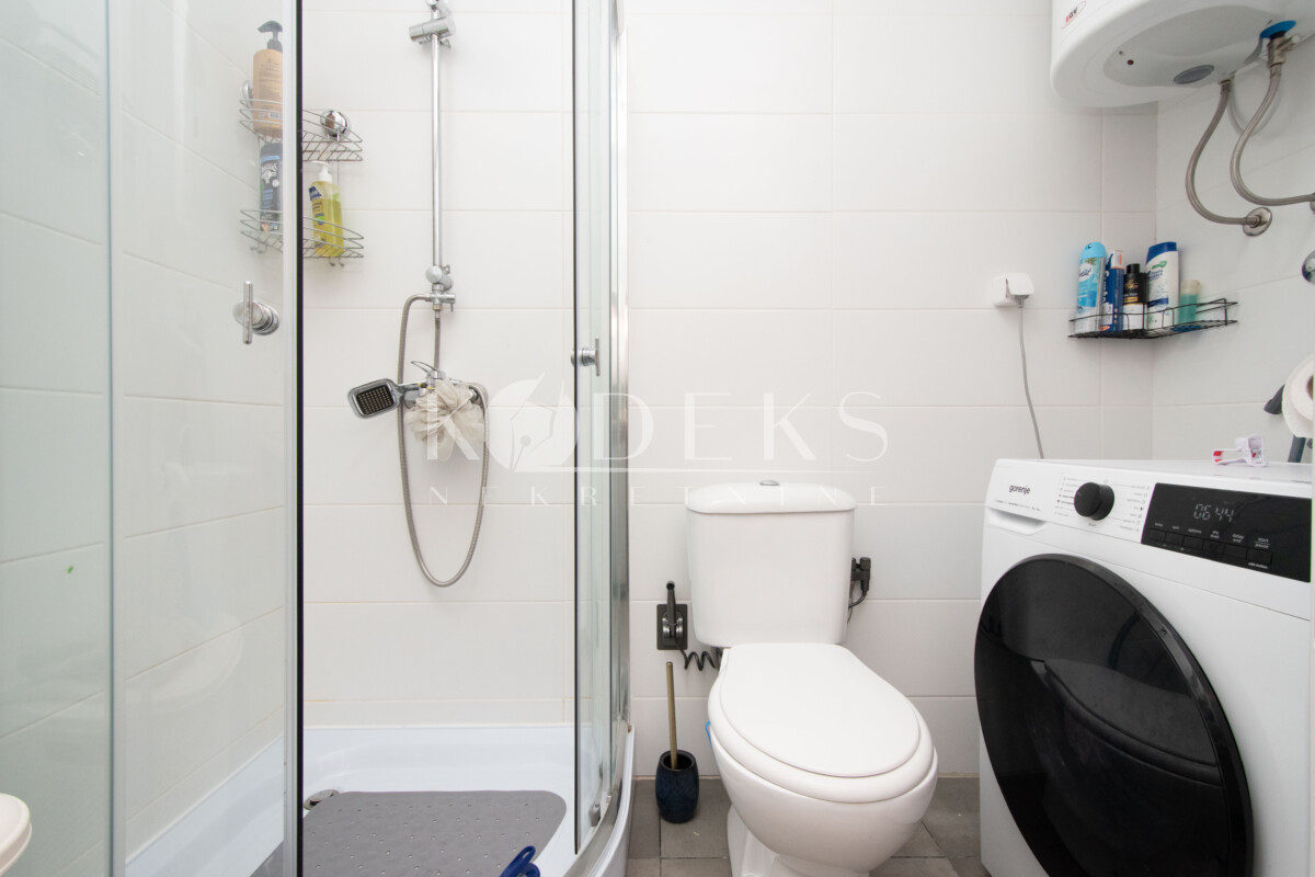 trosoban stan izdavanje zabjelo ljubovic three bedroom apartment for rent -11