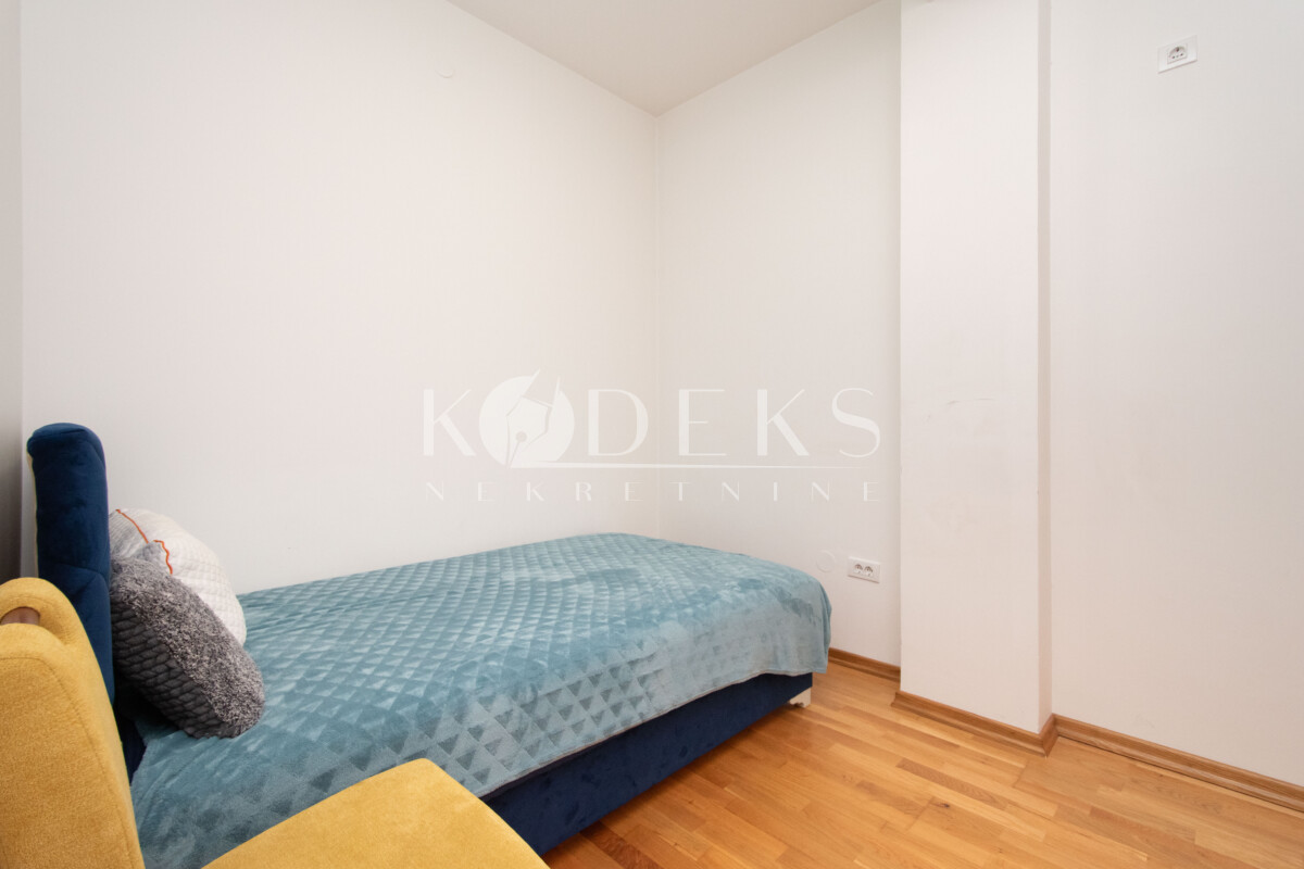 trosoban stan izdavanje zabjelo ljubovic three bedroom apartment for rent -6