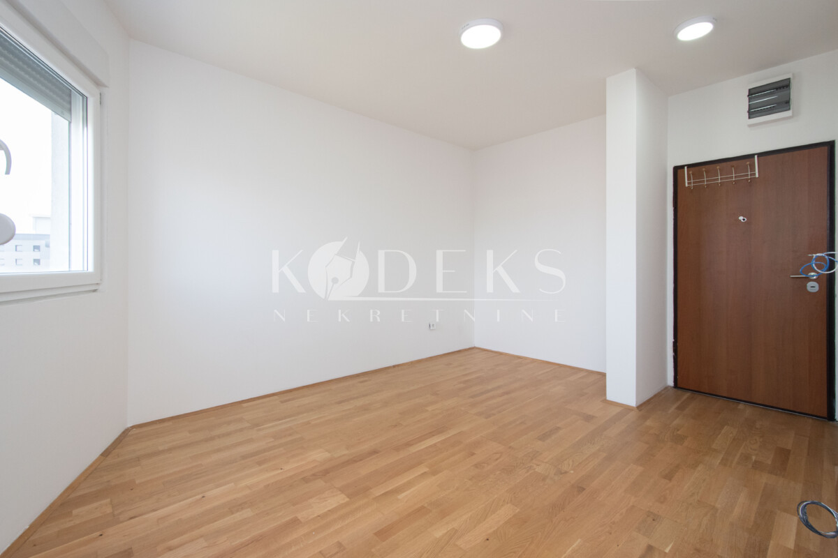 izdaje se garsonjera zabjelo studio apartment for rent podgorica multikom-2
