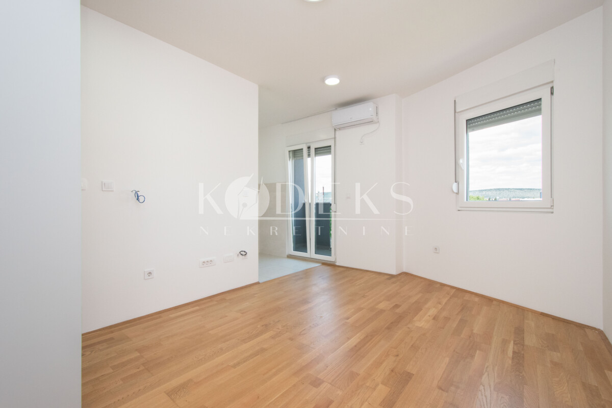 izdaje se garsonjera zabjelo studio apartment for rent podgorica multikom-3