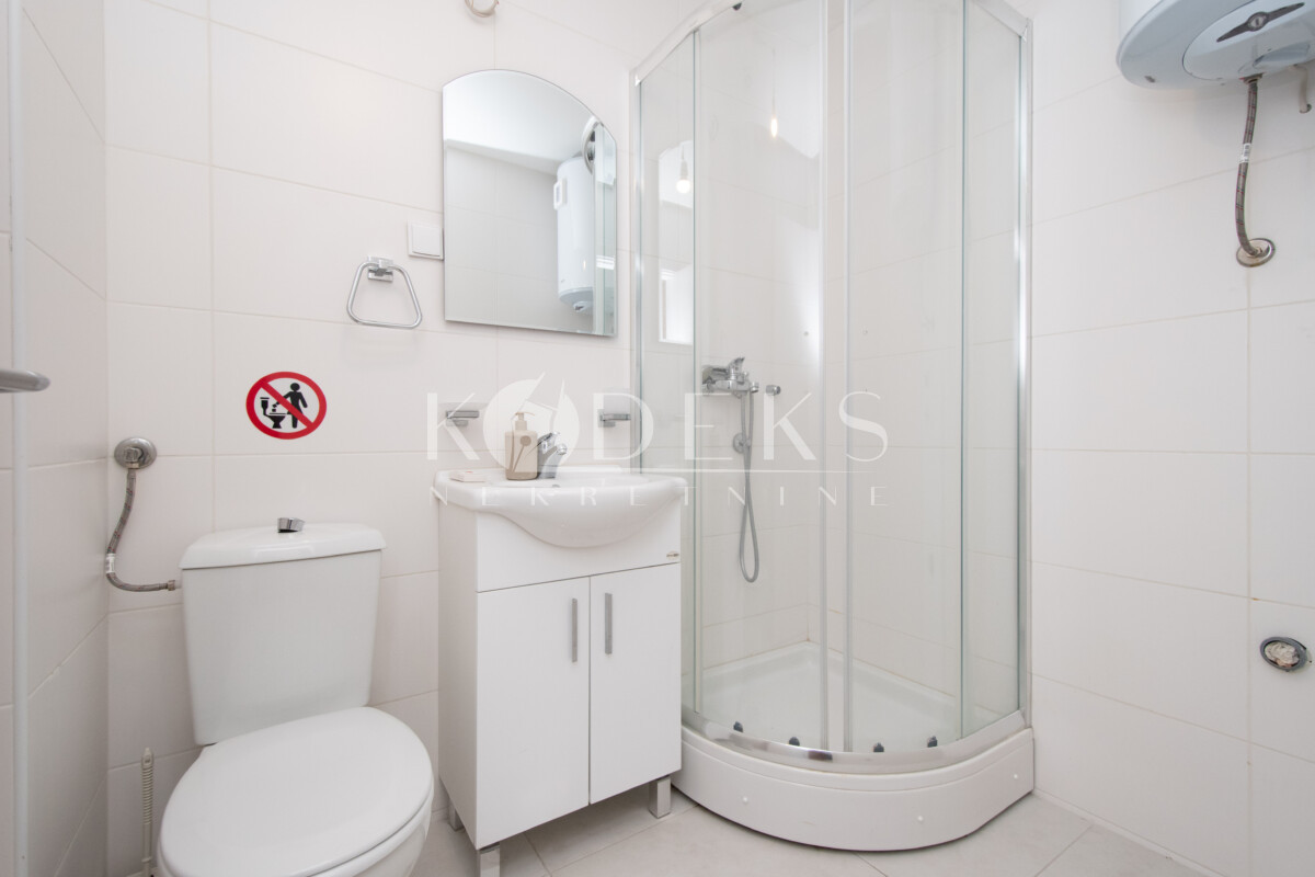 izdaje se garsonjera zabjelo studio apartment for rent podgorica multikom-6