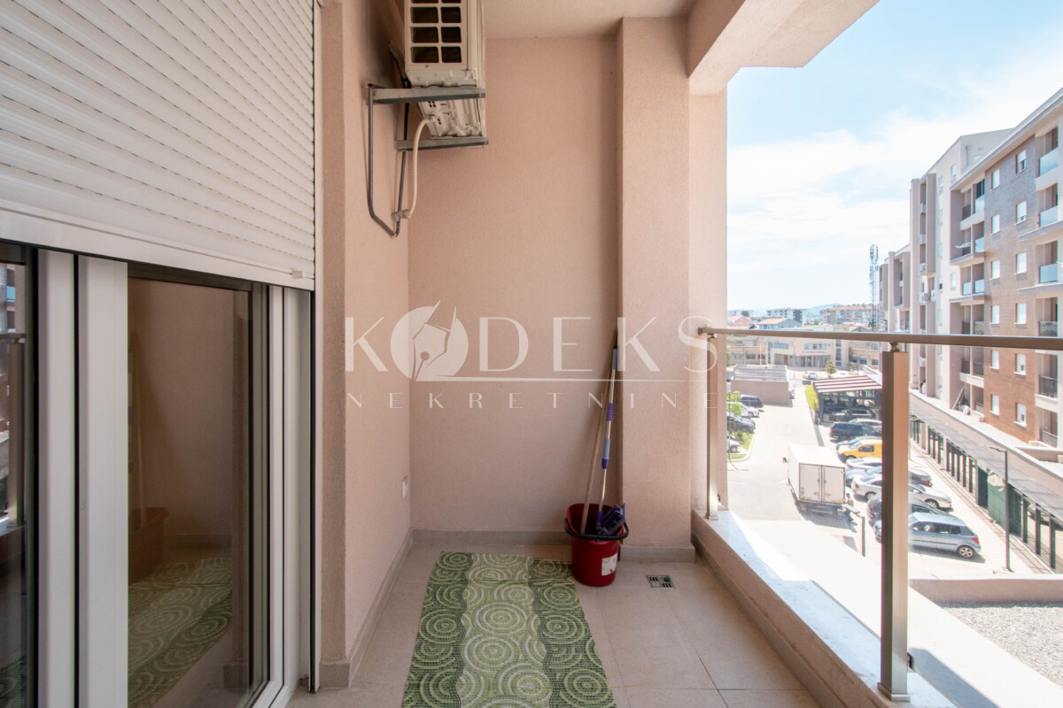 Jednosoban stan izdavanje stari aerodrom ventura one bedroom apartment for rent podgorica-8