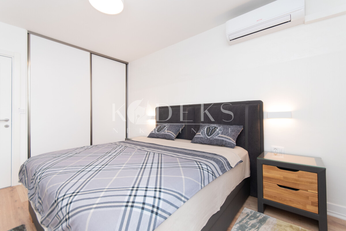 dvosoban stan izdavanje centar nikic two bedroom apartment for rent city center podgorica long term montenegro (10)